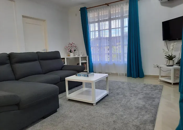 Beit Azzahra Private Pool Villa At Pantai Batu Hitam Kuantan, Malaysia